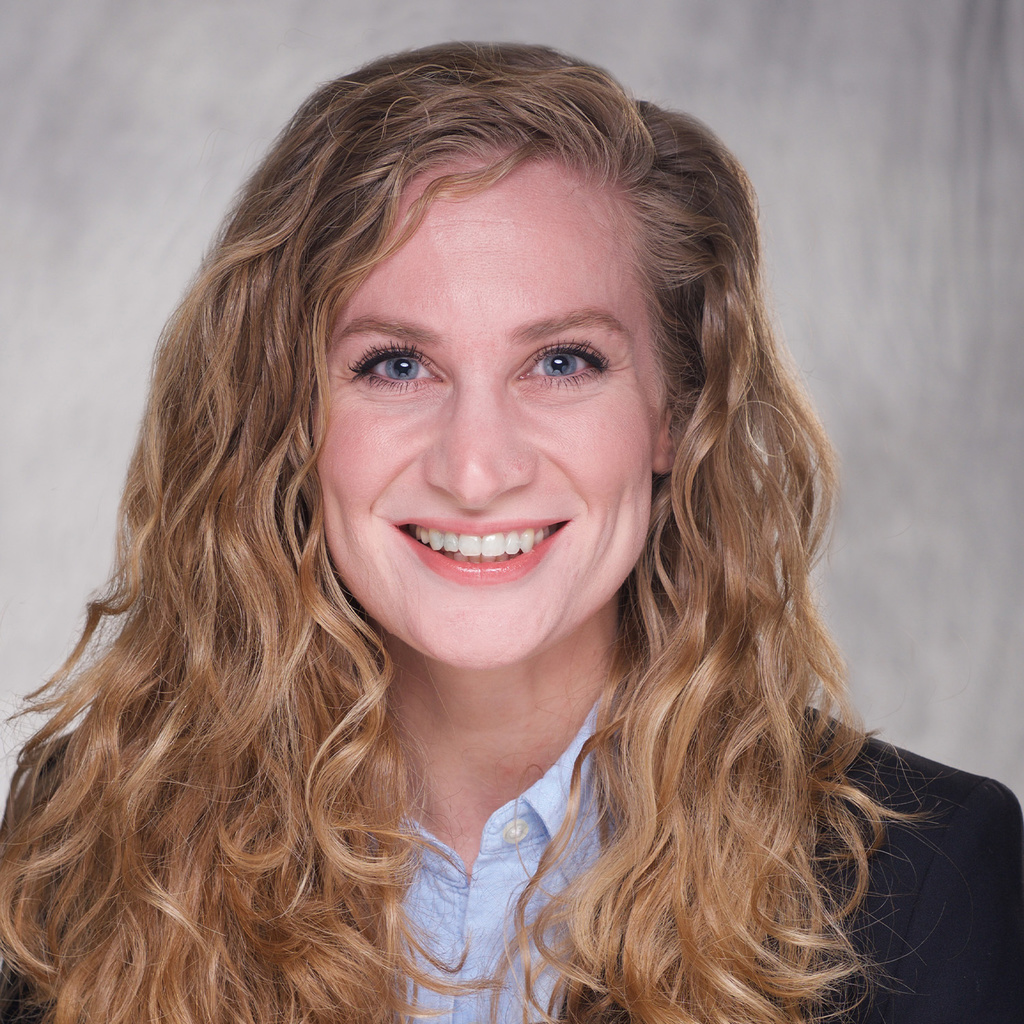 Lindsay Agostinelli, MD, PhD