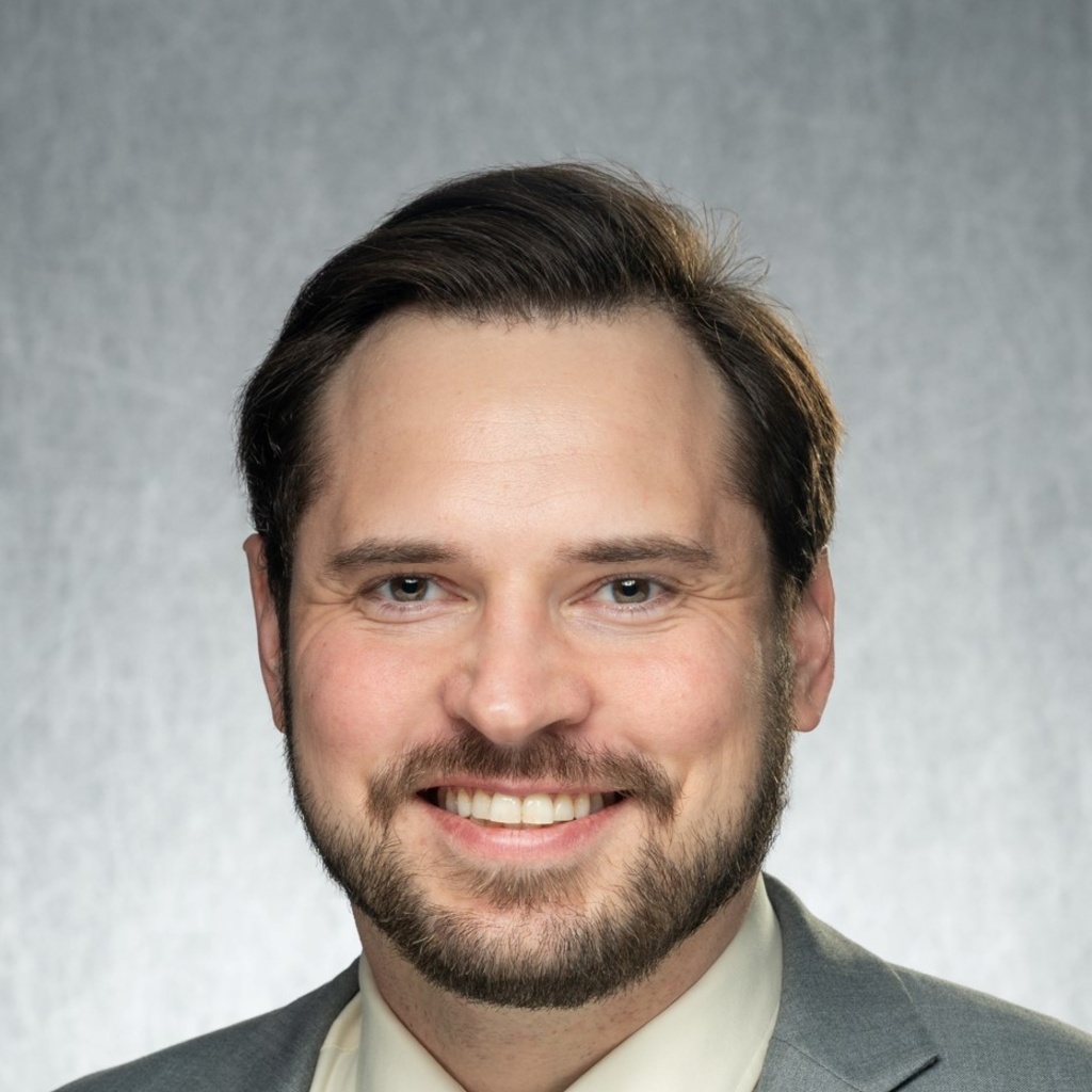 Andrew K Professional Headshot