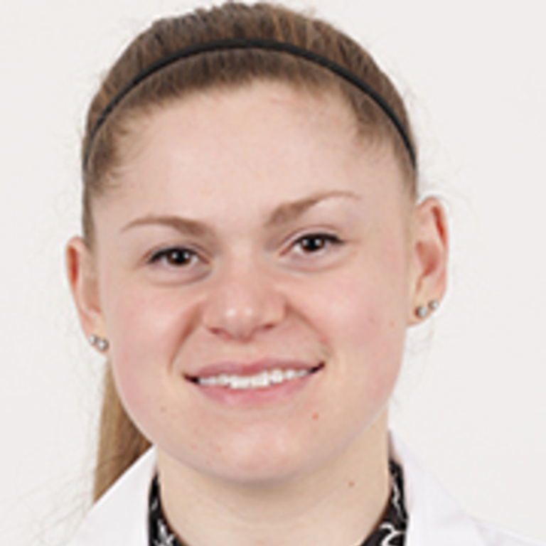 Bloeser-Colleen Headshot